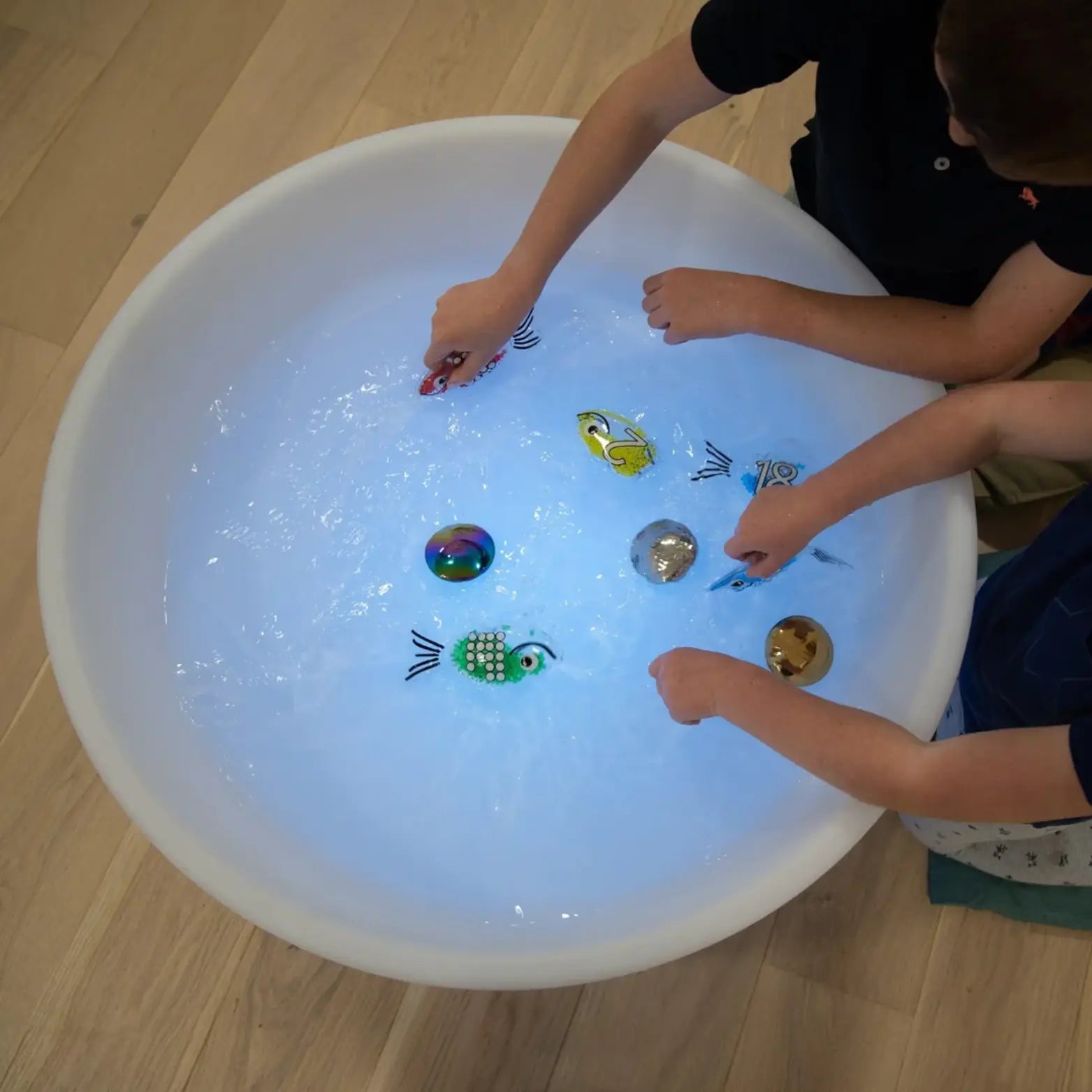 [PRE-ORDER] Tickit - Sensorische ontdekkings watertafel met sfeerverlichting Wonder Sense